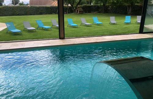 Chalet authentique à Clermont-Créans avec piscine partagée - Photo 31