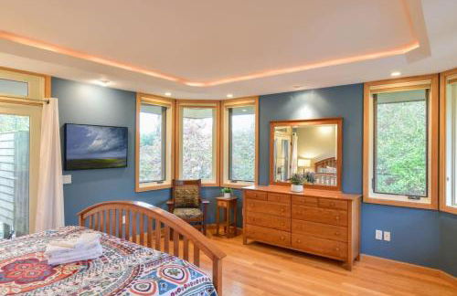 Beautiful backyard pool deeded beach rights - Foto 13