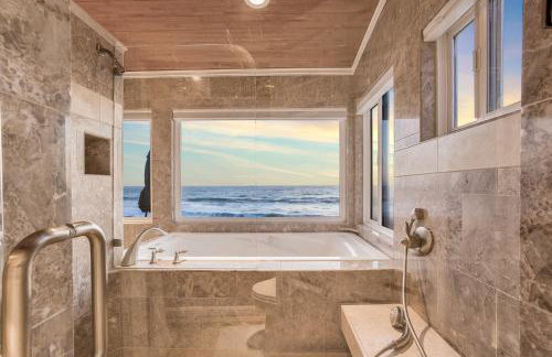 # Marbella Lane-Oceanfront Retreat - Stunning View - Photo 17