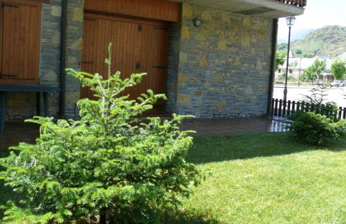 Apartamentos wifi Baqueira & Aigüestortes con jardín privado - Photo 65