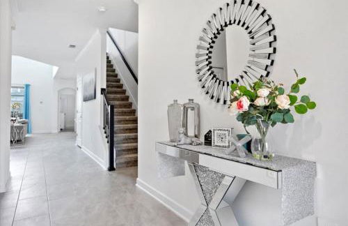 Modern Resort House Pool Wi-Fi Minutes to Disney - Foto 7