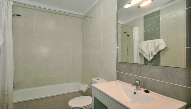 Paloma Beach Apartments - Photo 4