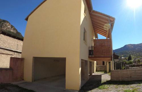 Maison neuve proche de Barcelonnette - Foto 2