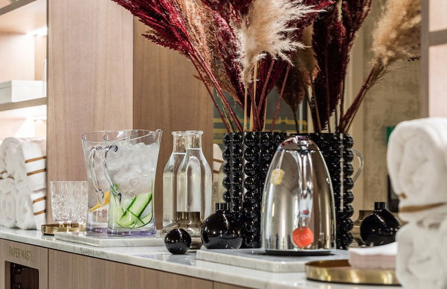 Apartments at Hotel Riverton - Photo 20