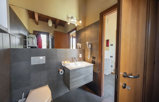 La Valle Dei Caprioli - B&B - Foto 21