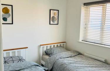 Beautiful 3 Bed Detached House in Grimsby - Foto 17