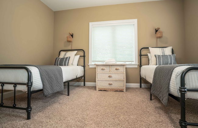 Island Getaway on Delavan Lake - Photo 7