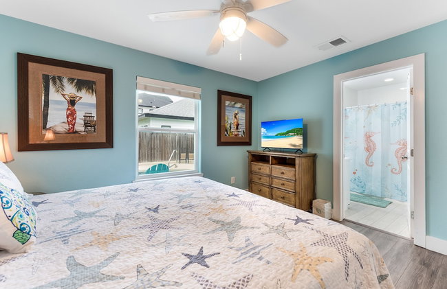 Diving Dolphin by Silver Sands Vacation Rentals - Photo 9