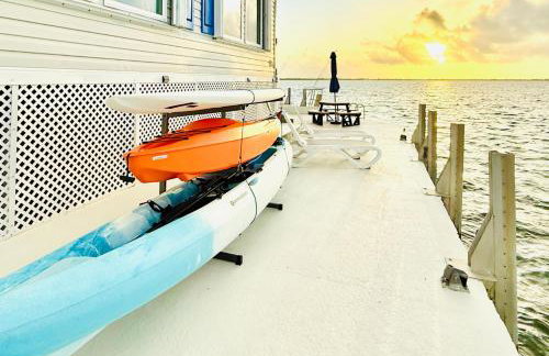 Oceanview Retreat with 60ft Seawall - Foto 23