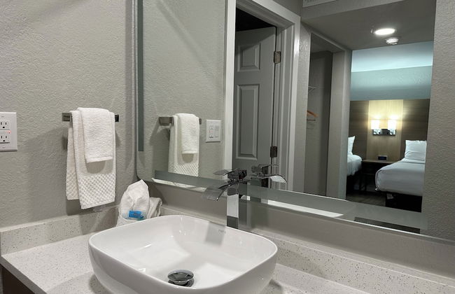 MainStay Suites Springfield South - Battlefield Rd - Foto 53