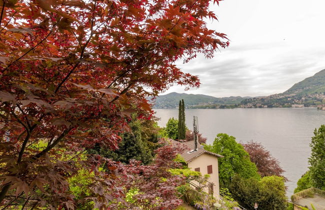 JOIVY Garden Oasis: 1BR Apt w/ Balcony & Parking - Foto 18