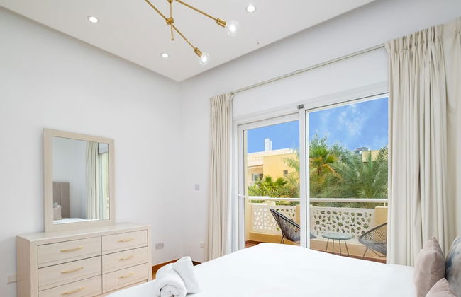 LUX The Meadows 5 Bed Villa - Foto 7