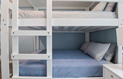 Our Cove Retreat - Perfect for Wave-Free Swimming, Tanning & Prime Location Fun! - Foto 26