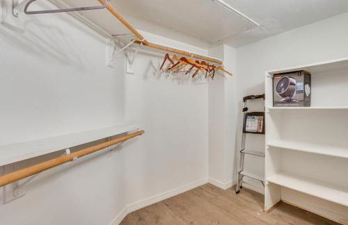 Less Than 1 Mi to Biltmore Fashion Park Condo with Pool! - Foto 15