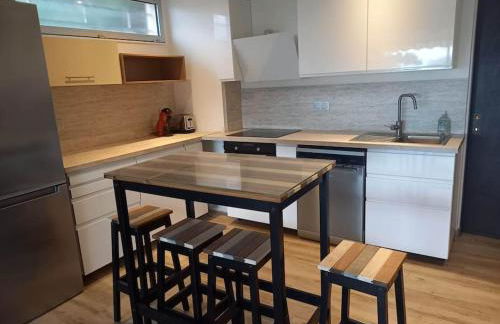 Proche monaco, Appart 4 pers La Turbie, vue mer, piscine, garage - Foto 10