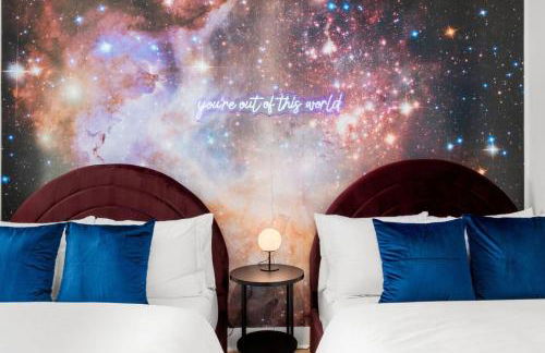 Chic 4BR Getaway Near NRG TMC - Foto 22