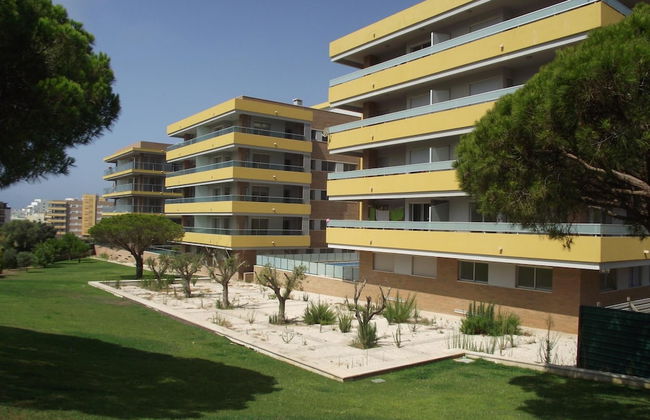 T1 Varandas Forte Piscina Ar Cond Garagem - Foto 20