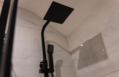 Rosemont ApartHotel - Photo 8