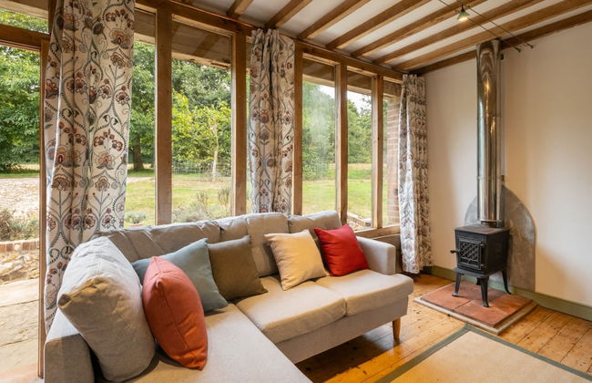 Host Stay Downs Farm Granary - Photo 1