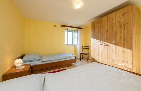 Awesome Home In Koromacno With Kitchen - Foto 10