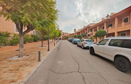 Luxury Apartments Mascarat - Photo 45