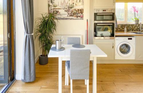 Woodside Retreat, Number 37 - Photo 10