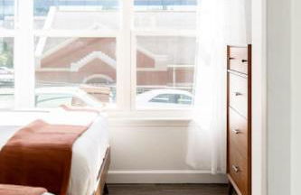 Stylish Downtown Nashville Condo with Patio & Free Parking - Foto 23