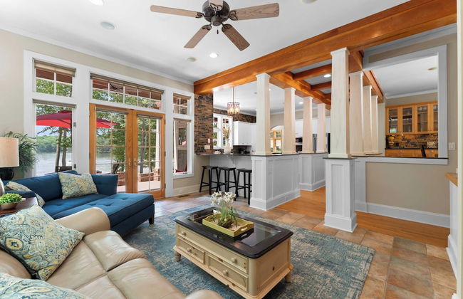 Boathouse Cove by Avantstay Pool + Swim Dock Hot Tub - Foto 21