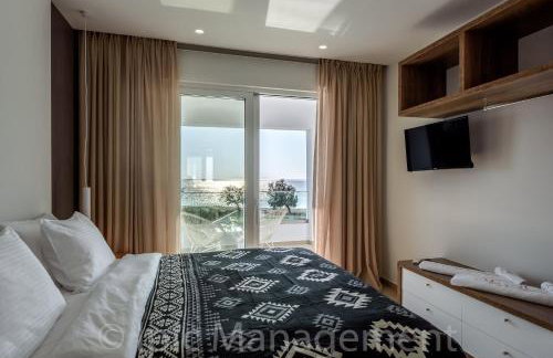 Villa Pelagia A Superb Southern Stay - Photo 37