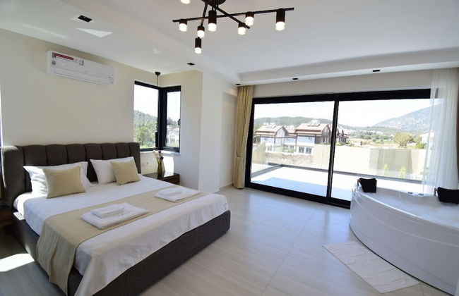 Luxury 4-bed Villa With Private Pool and Jacuzzi - Foto 9