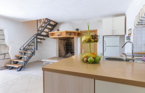 Four-Bedroom Holiday Home Labin With Sea View 08 - Photo 20