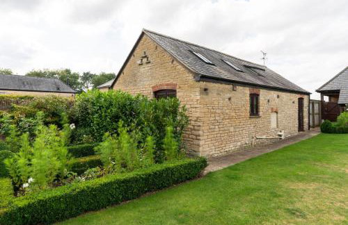 Coursehill Barn - Photo 17