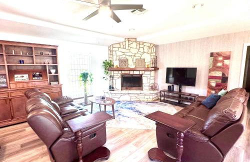 2BR Home & 1BR RV COMBO - Photo 3