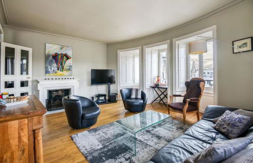 Duplex de 115m2 dans un bâtiment chic historique - Le Belvédère St Nicolas - Foto 4