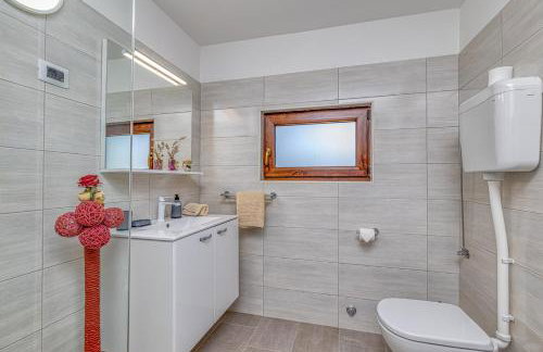 Villa Agatta with Private Pool - Foto 31