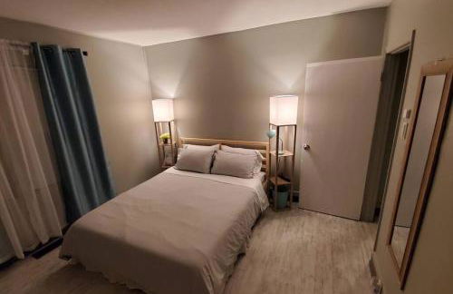 Cozy Cottages across from the Food Trucks of Aloha mall - Foto 34