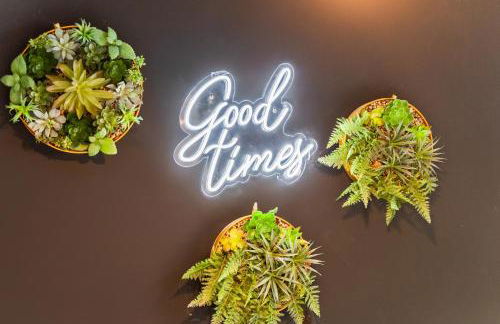 Lotus Haus - Wellington Homes - 4 BDR With Gated Parking - Foto 16