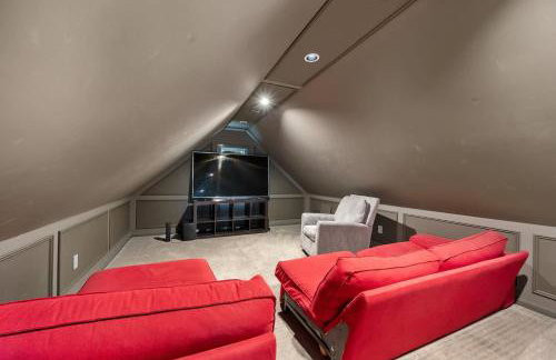 Villa Luz- Cozy Family Home with Jacuzzi year-round & heated pool in summer - Foto 24