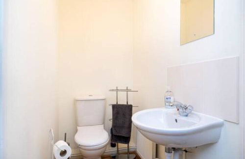 4 Bedroom Townhouse In Stirling - Photo 29