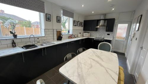 Modern three bedroom home, Hoyland, Barnsley - Foto 3