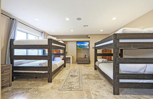 Luxury Estate, Sleeps 24, Sonoran by HomeStakes Stays - Foto 18