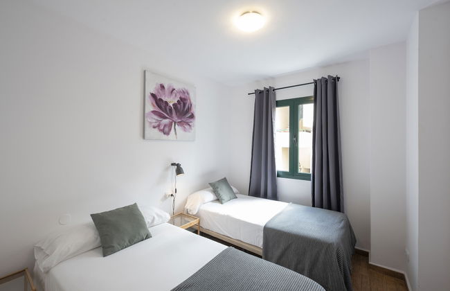 Apartamentos Los Rosales - Photo 10