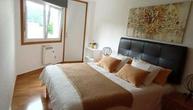 Acogedora Vivienda de 2 Habitaciones y Terraza - Foto 3