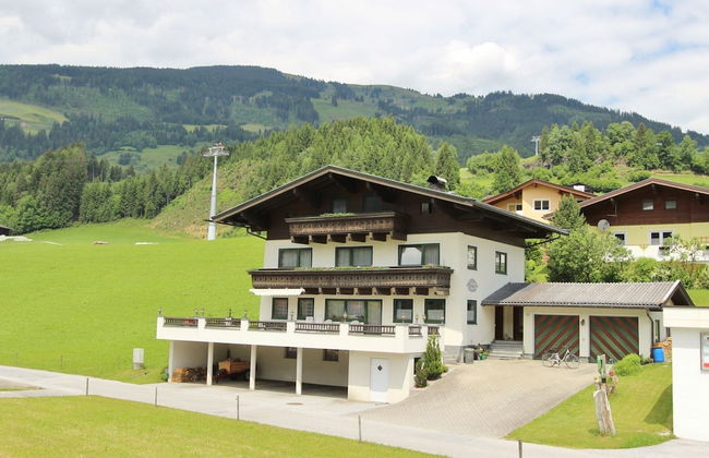 Upscale Apartment in Salzburg With Terrace and Country Views - Foto 41