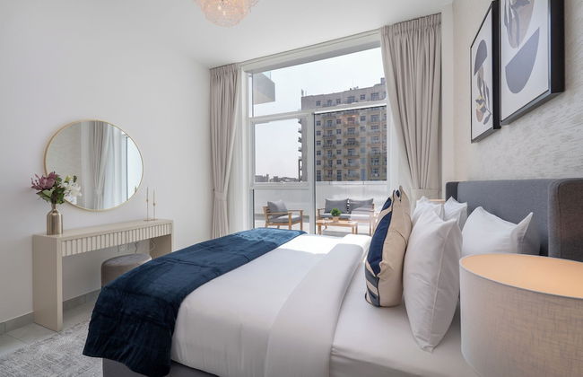 Vogue Elegance at Pearlz near Metro - Foto 21