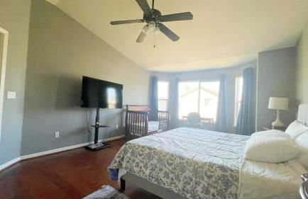 New - Spacious, Comfortable 5 Beds 3 Baths House - Foto 20