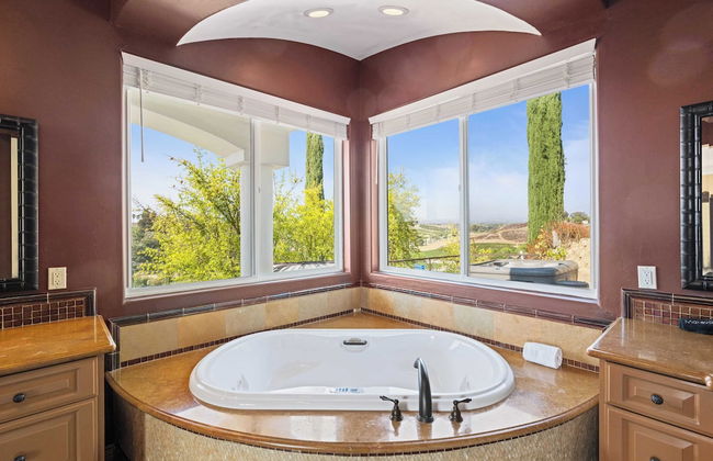 Via del Sur by Avantstay Private Spanish Villa w/ Views Walk to Wineries! - Foto 53