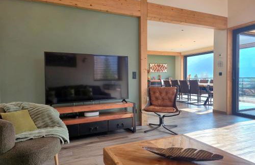 Chalet neuf, Jacuzzi, piscine privée mai-sept, pétanque, proche Paradiski - Foto 16