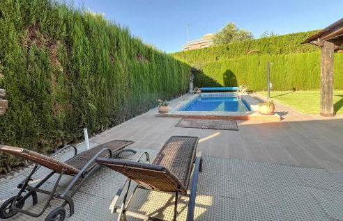 Stunning Home In Otura - Photo 8