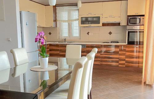 House Basta - Free beach parking - Foto 59